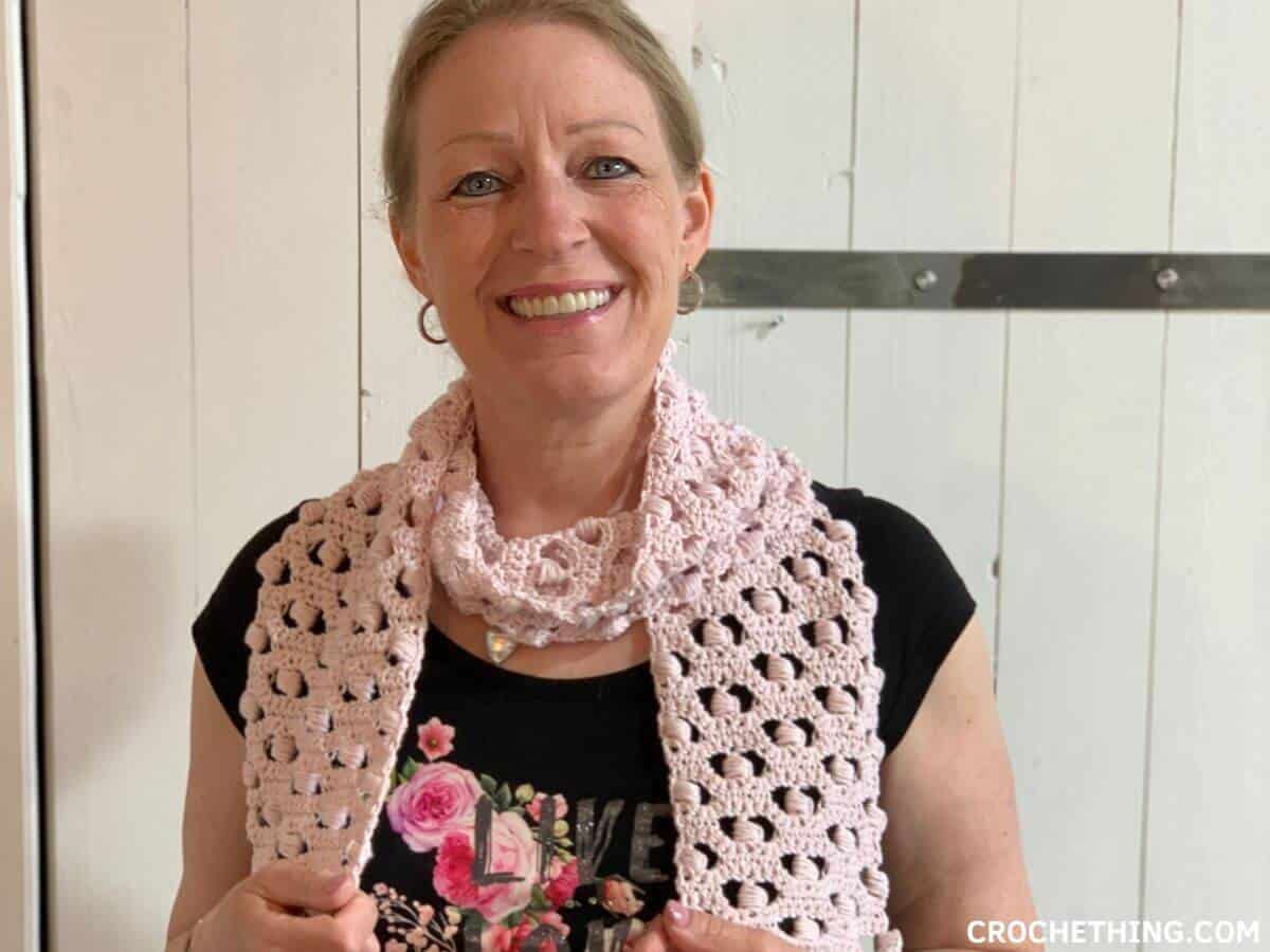 Blocked Puff Stitch Scarf - free crochet pattern for beginners
